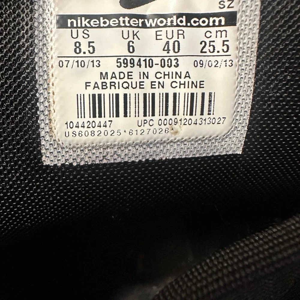 Nike Women's Black High-Top Sneakers with White Midsole Accent
